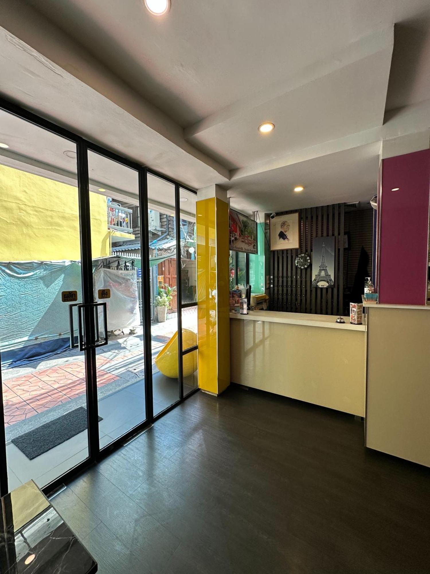 Bbhouse Phra Athit Hotel Bangkok Luaran gambar